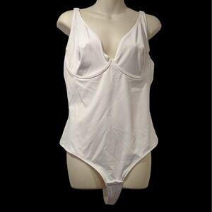 Feelin Girl Shapewear Size XXL White Underwire Thong Snap Wide Adjustable Straps